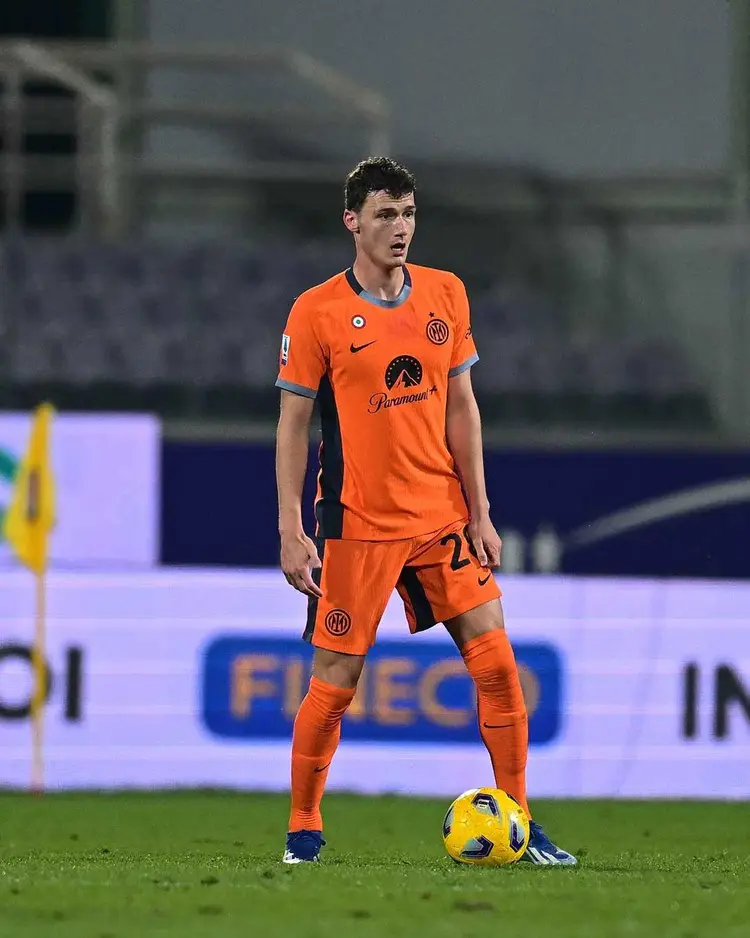 佛罗伦萨客场战胜桑普多利亚，取得胜利(佛罗伦萨主力队员)